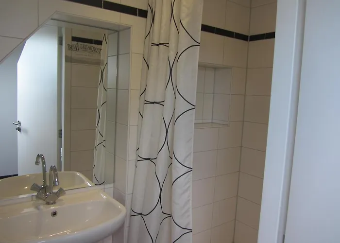 לינה וארוחת בוקר Onder Ons Riet *